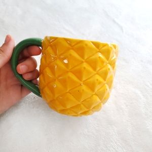 Tri-Coastal Design Pineapple Coffee Mug